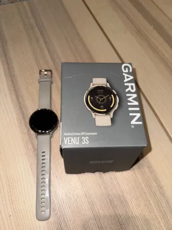 Gebrauchtes Garmin Venu 3S Electronics