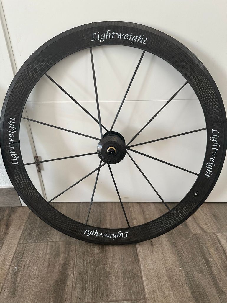 Used Lightweight Wheels bike — image 3 of 3