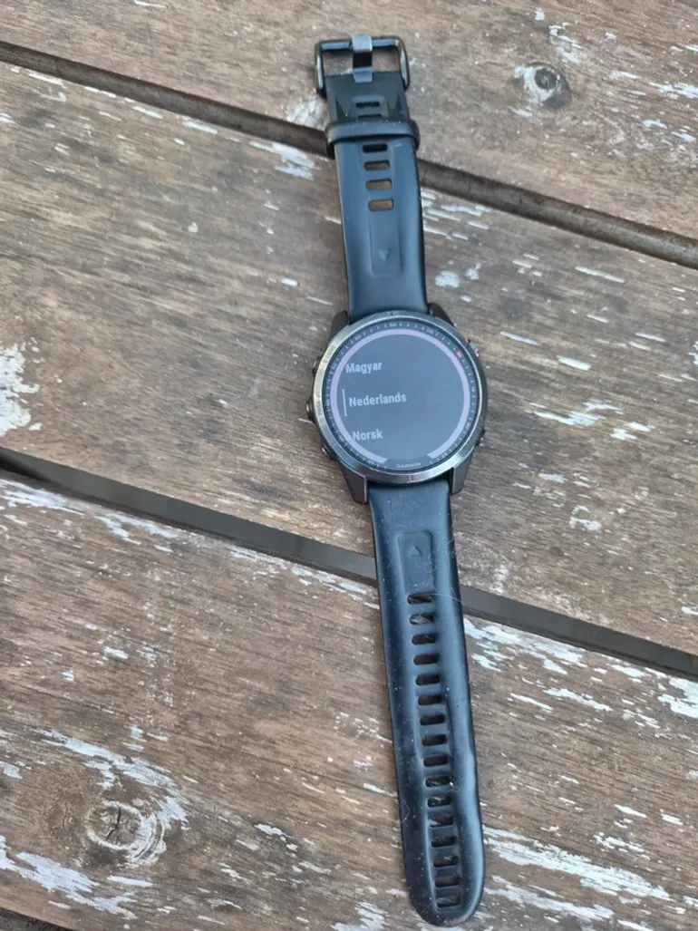 Garmin Fenix 7s Solar bike d'occasion — image 2 sur 4
