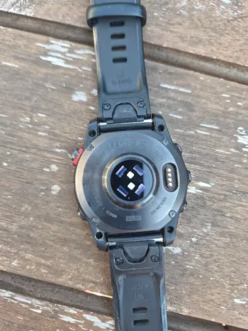Garmin Fenix 7s Solar bike d'occasion — image 3 sur 4