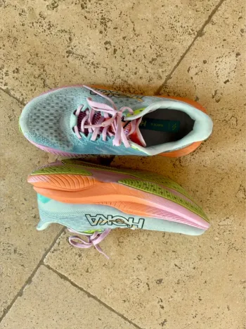 Used Hoka Mach 6 bike — image 3 of 4