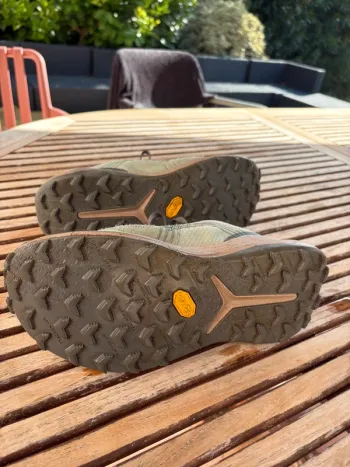 Used Saucony Xodus Ultra bike — image 4 of 6