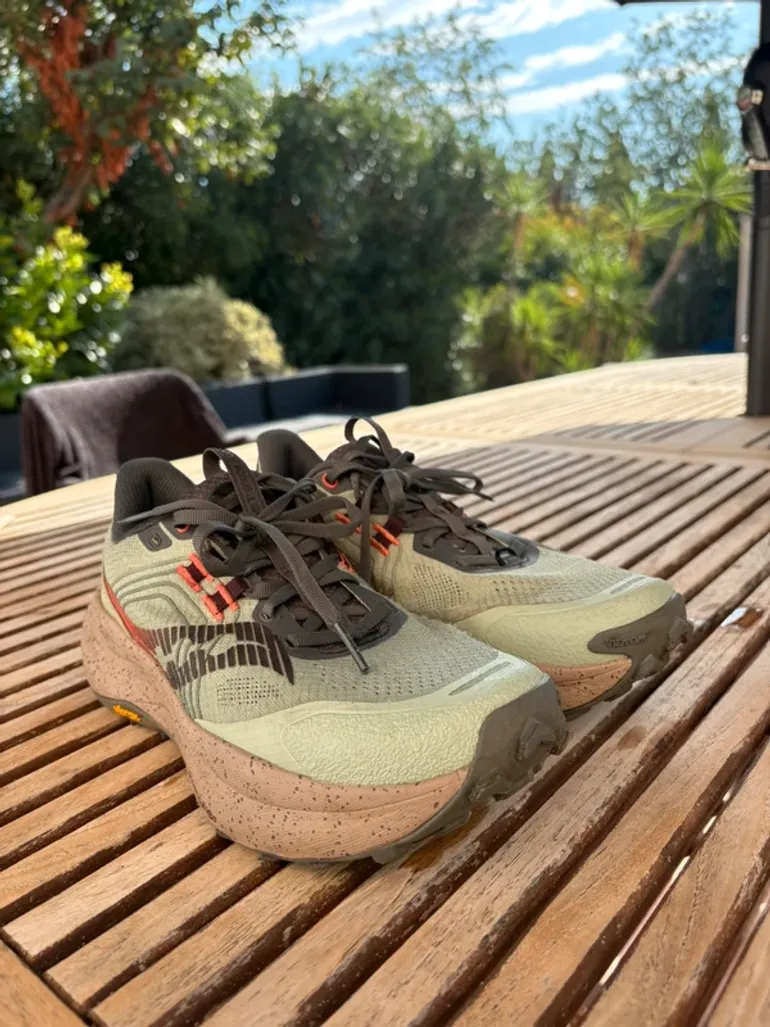 Used Saucony Xodus Ultra bike — image 2 of 6