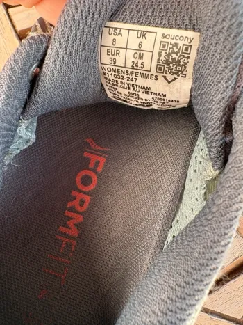Used Saucony Xodus Ultra bike — image 5 of 6