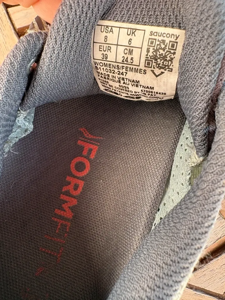 Used Saucony Xodus Ultra bike — image 5 of 6