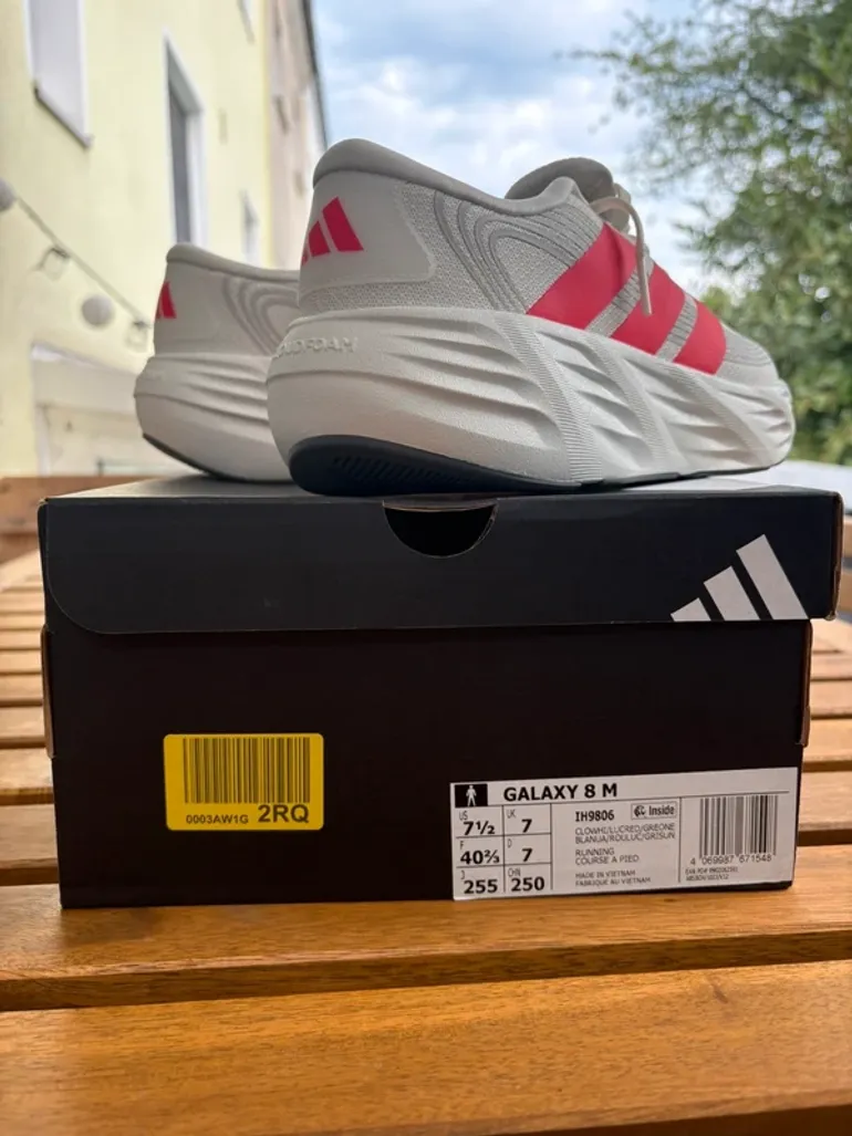 Used Adidas Galaxy 8 M bike — image 3 of 3