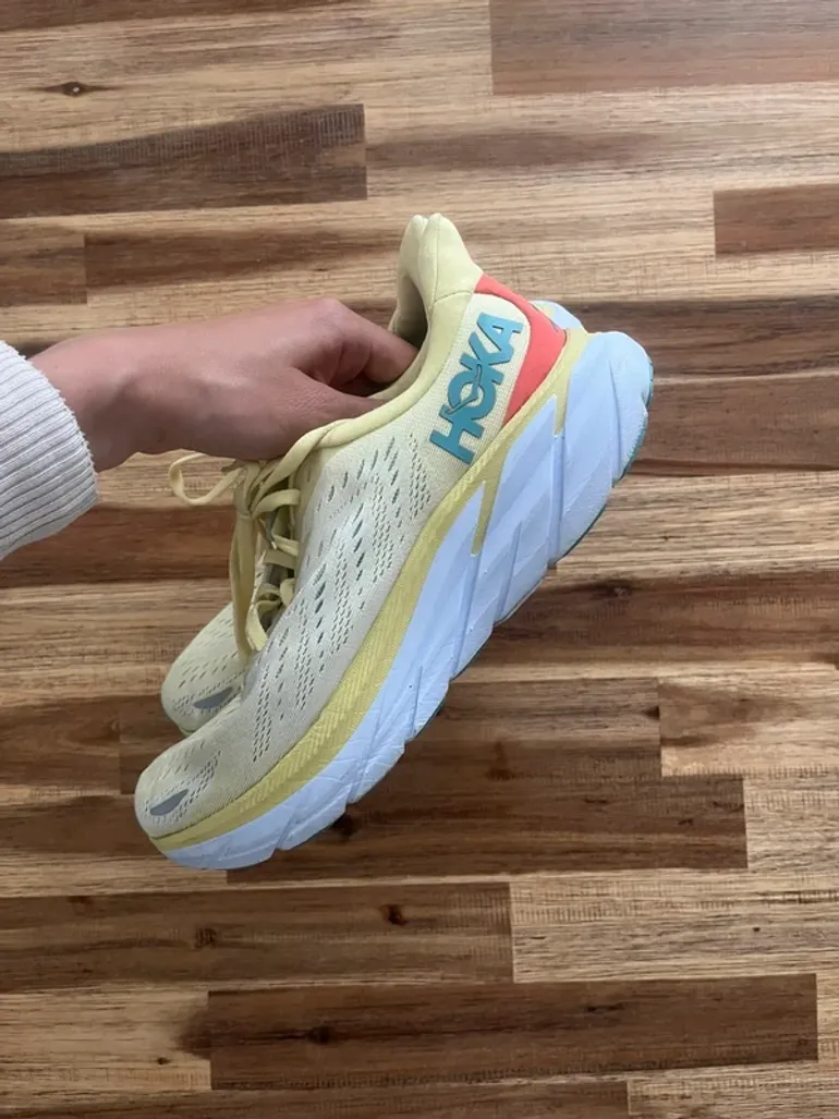 Used Hoka Clifton 8 bike — image 4 of 8