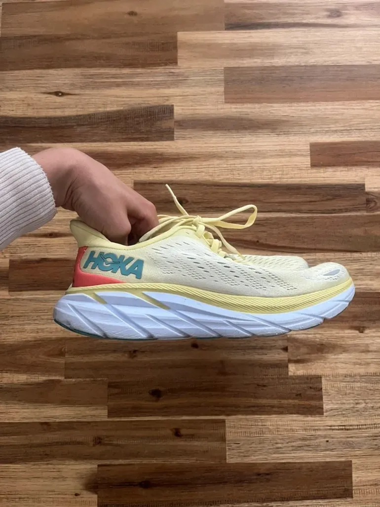 Used Hoka Clifton 8 bike — image 3 of 8