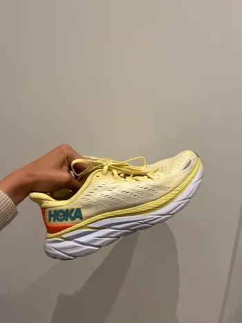 Used Hoka Clifton 8 Running Shoes