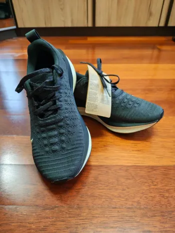 Used Nike ReactX Infinity Run 4 Running Shoes