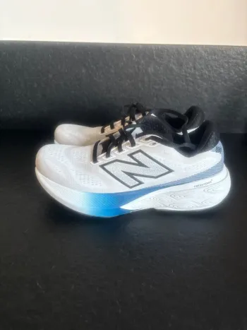 New Balance Fresh Foam 880 Running Shoes d'occasion