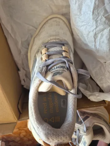 Gebrauchtes New Balance Hierro V9 bike — Bild 9 von 9