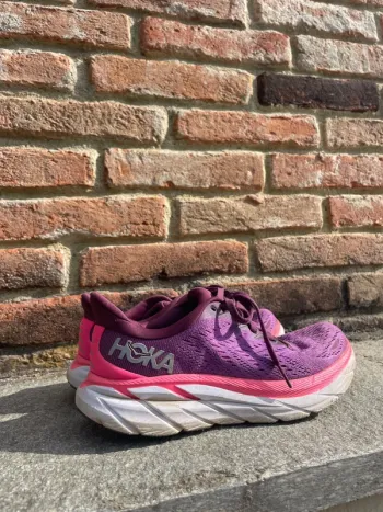 Used Hoka Clifton 8 bike — image 3 of 11