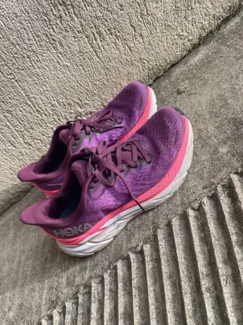 Used Hoka Clifton 8 bike — image 5 of 11