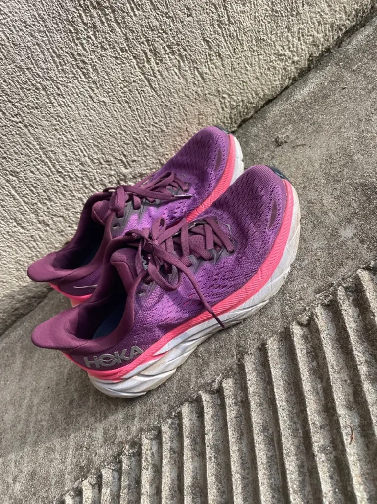 Used Hoka Clifton 8 bike — image 5 of 11
