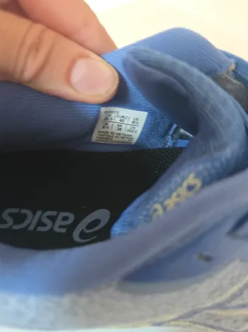 Used Asics Running Shoes bike — image 7 of 12