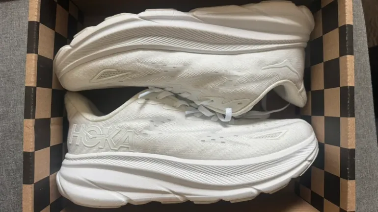 Used Hoka Clifton 9 bike — image 6 of 6