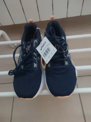 Asics Running Shoes Running Shoes d'occasion