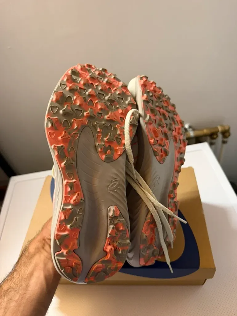 Used Asics Gel Excite Trail 2 bike — image 3 of 5