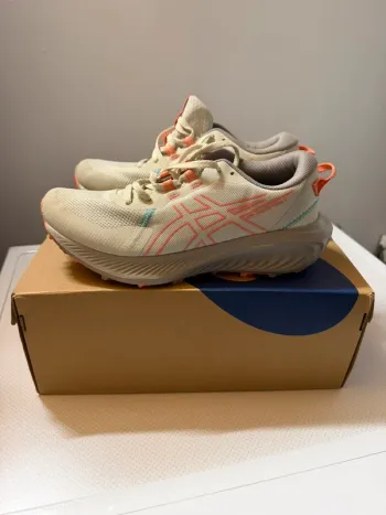 Used Asics Gel Excite Trail 2 bike — image 2 of 5
