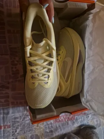 Käytetty Nike Zoom Fly 6 bike — kuva 3 / 4