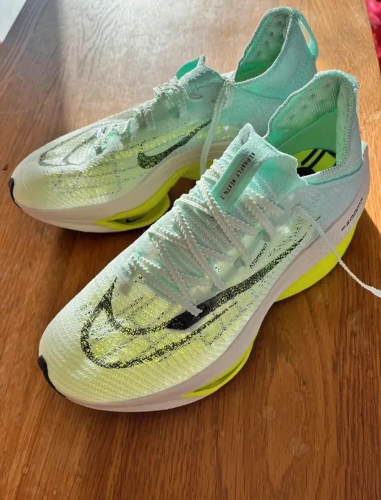 Used Nike Alphafly Air Zoom 2 bike — image 2 of 5
