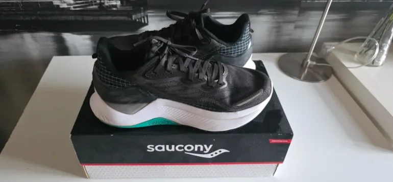 Used Saucony Endorphin Shift 2 bike — image 2 of 2