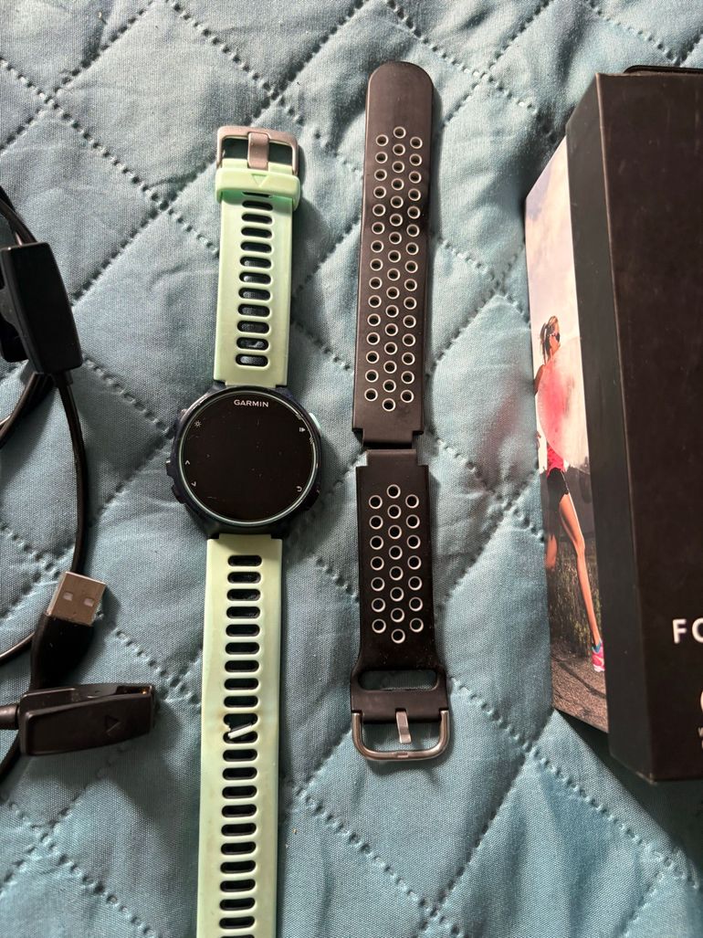 Tweedehands Garmin forerunner 735 xt bike — afbeelding 2 van 4