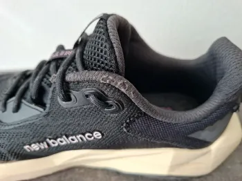 Used New Balance DYNASOFT NITREL V6 GTX bike — image 5 of 6