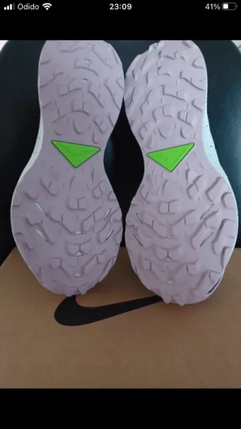 Used Nike Trail Running Shoes bike — image 7 of 11