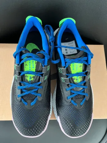 Used Nike Trail Running Shoes bike — image 4 of 11