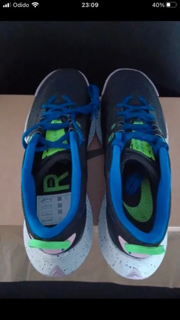 Used Nike Trail Running Shoes bike — image 6 of 11