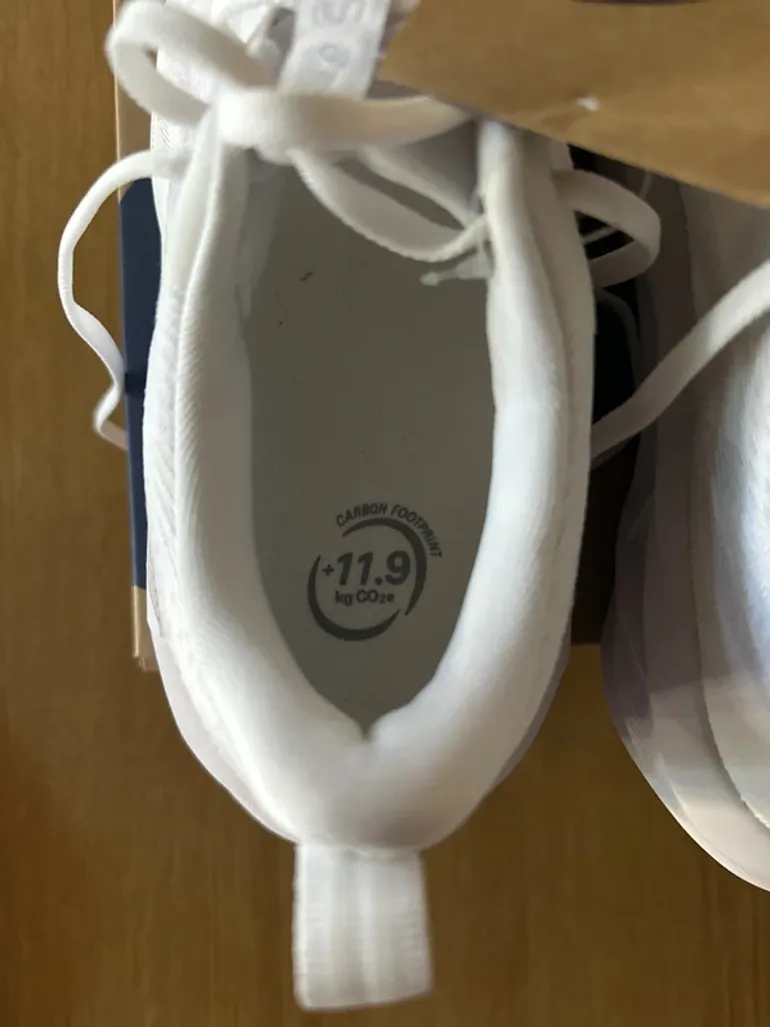 Used Asics Novablast 5 bike — image 7 of 8