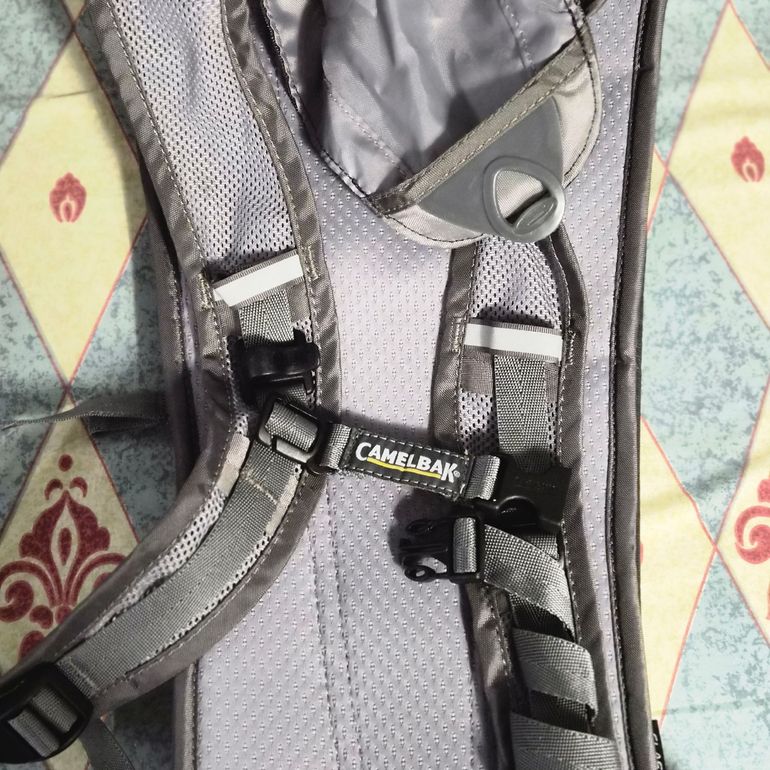 Used Camelbak camelback 2015 bike — image 3 of 4