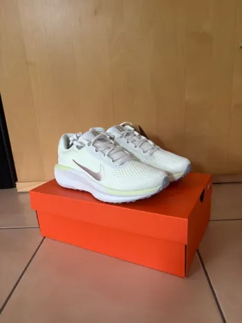 Tweedehands Nike Air Winflo 11 Running Shoes