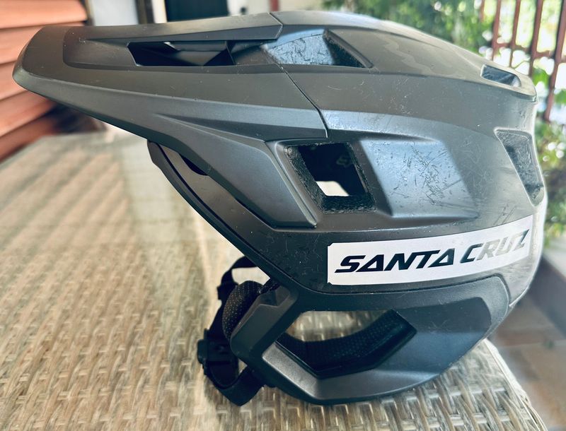 Used Fox Dropframe Helmet 2019 Cycling Accessories