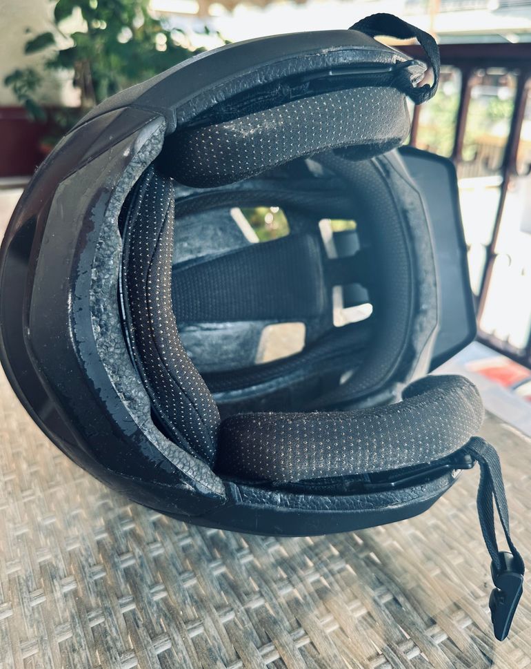 Fox Dropframe Helmet 2019 bike d'occasion — image 8 sur 11