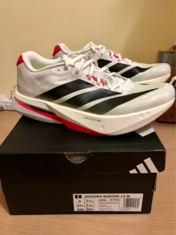 Käytetty Adidas Adizero Boston 13 Running Shoes