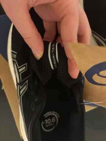 Used Asics GEL-Nimbus 27 bike — image 3 of 8