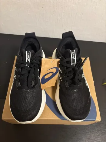 Used Asics GEL-Nimbus 27 bike — image 2 of 8