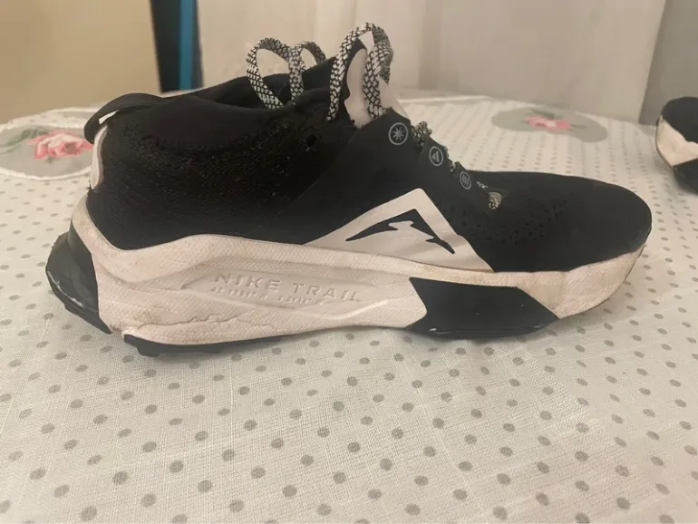 Used Nike ZoomX bike — image 2 of 5