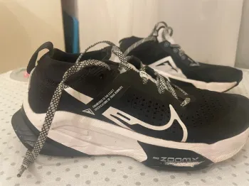 Käytetty Nike ZoomX Running Shoes