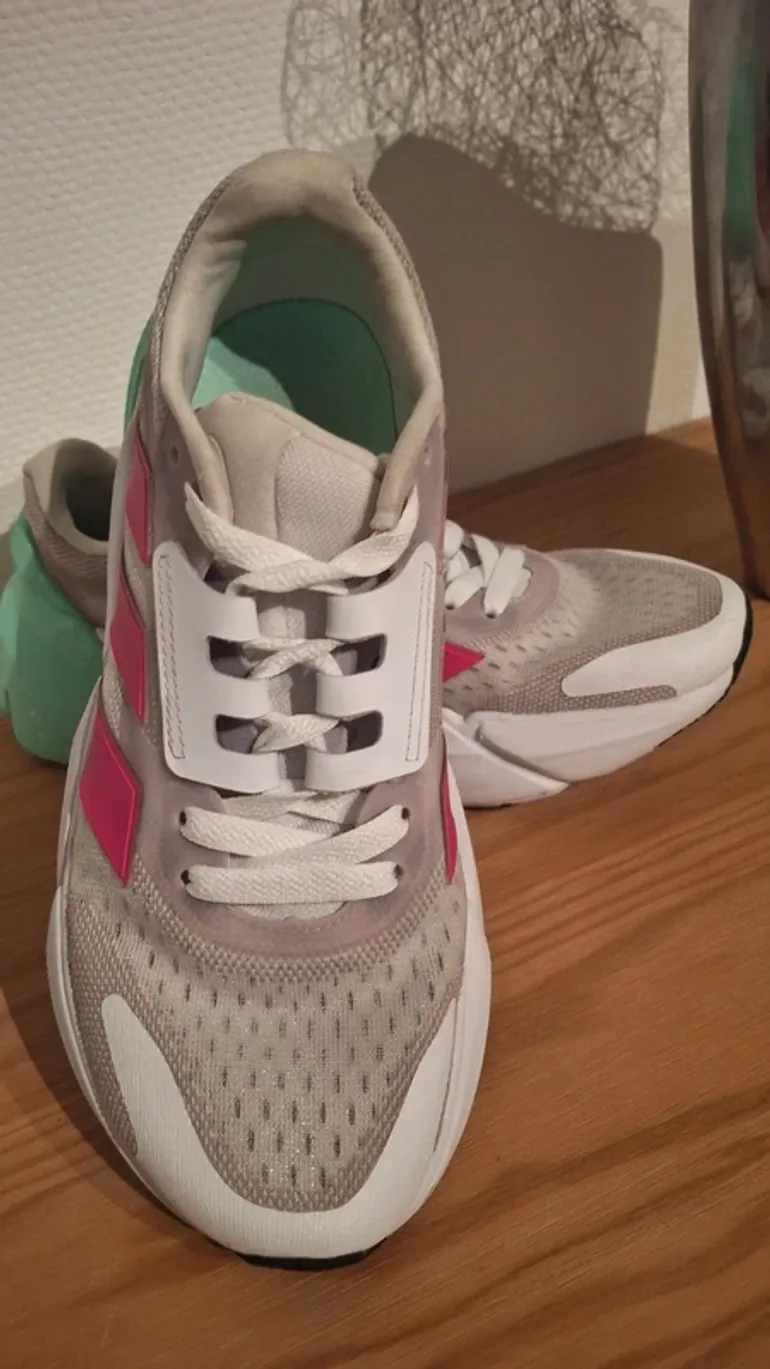 Käytetty Adidas Adistar bike — kuva 7 / 9