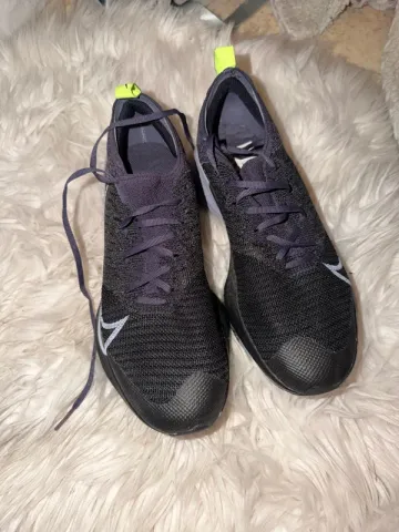 Used Nike Zoom Running Shoes