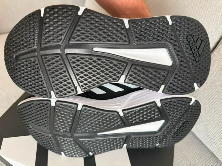 Used Adidas Sportschuhe bike — image 5 of 5