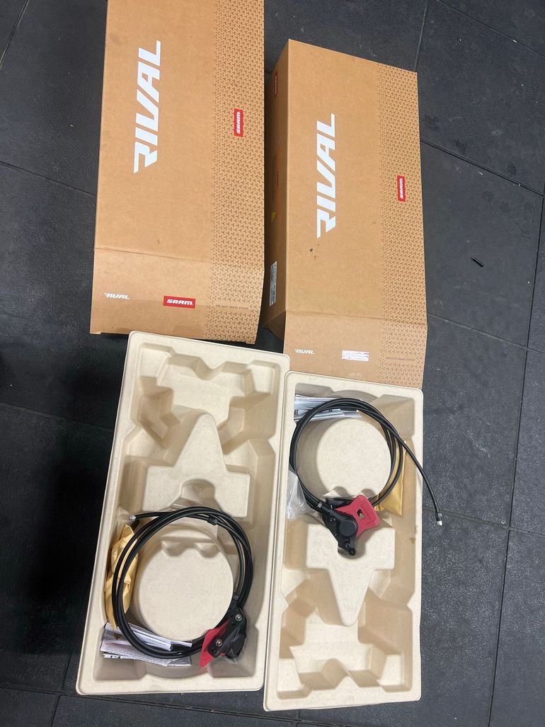 Used Sram rival 2026 bike — image 2 of 2