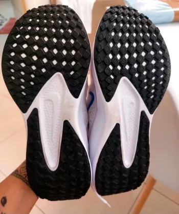 Brugt Nike Running Shoes bike — billede 7 af 9
