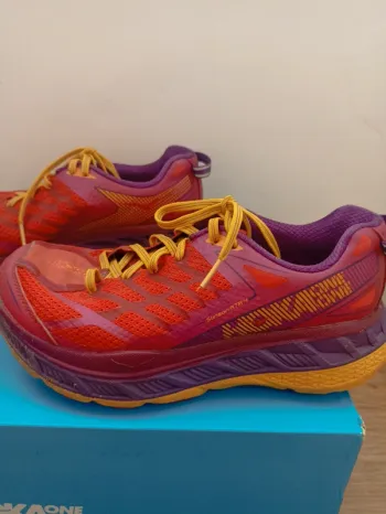 Hoka Stinson ATR 4 bike d'occasion — image 4 sur 9