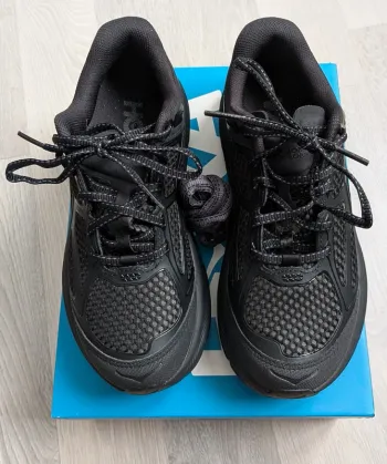 Used Hoka Baskets Running Shoes