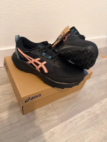Orange Gel Venture 11 Running Shoes d'occasion